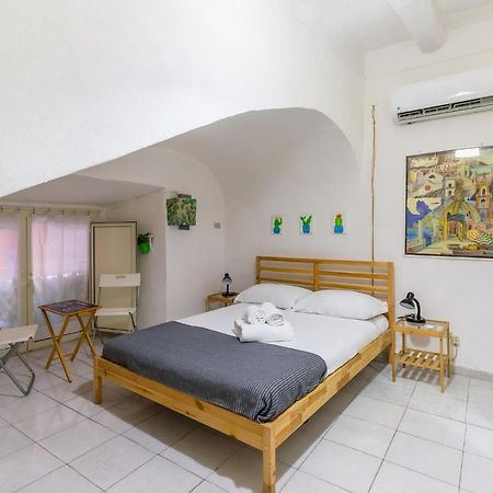 Double Room At Historical Palazzo Spinelli Naples Chambre photo